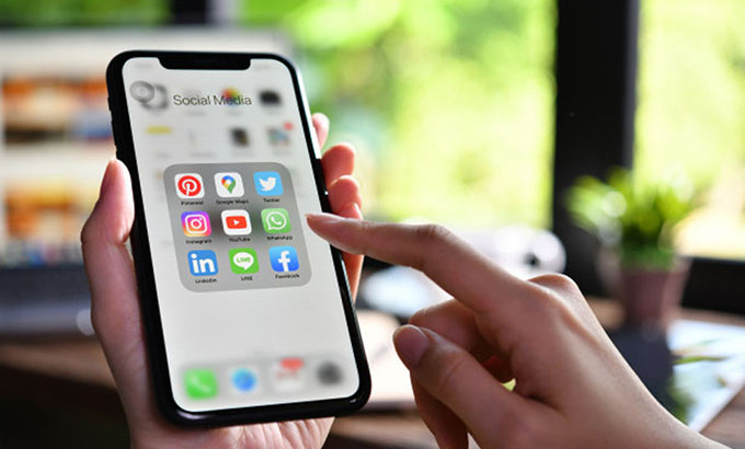 Page marketing digital_réseaux sociaux